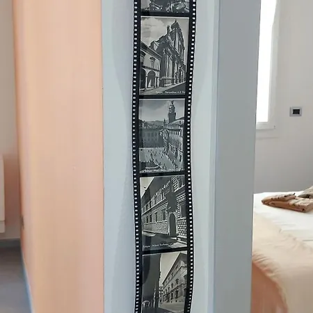 아파트 Unangolodibologna